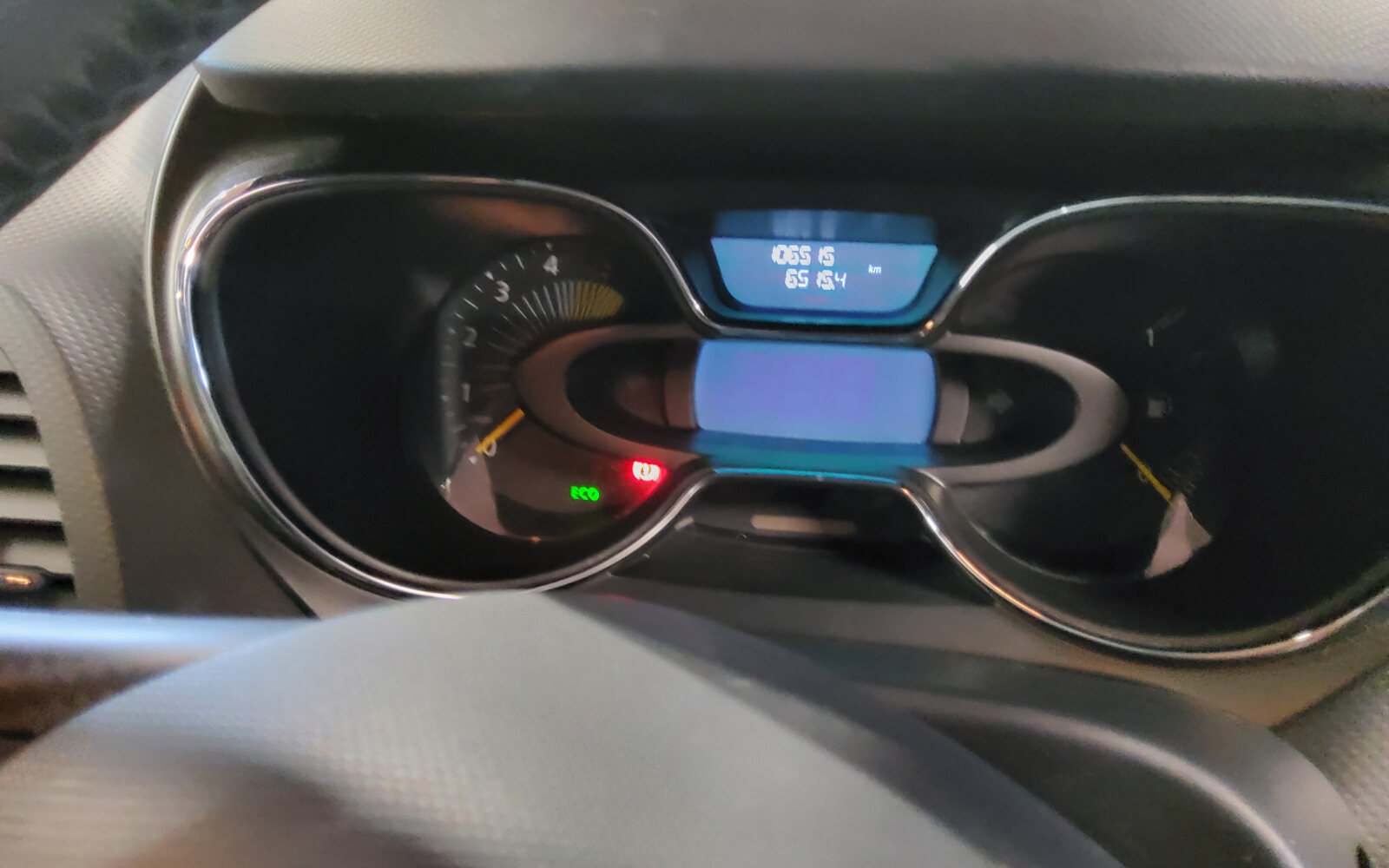 Renault Captur dCi 90 S&S SIGNATURE