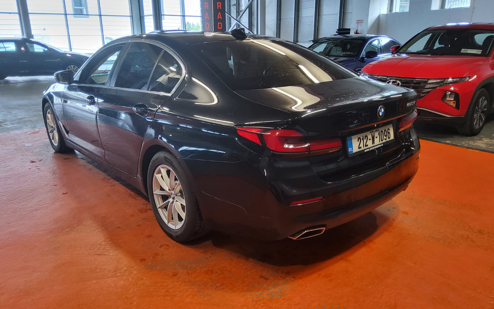 BMW 5-Series 520d SE (MHT)