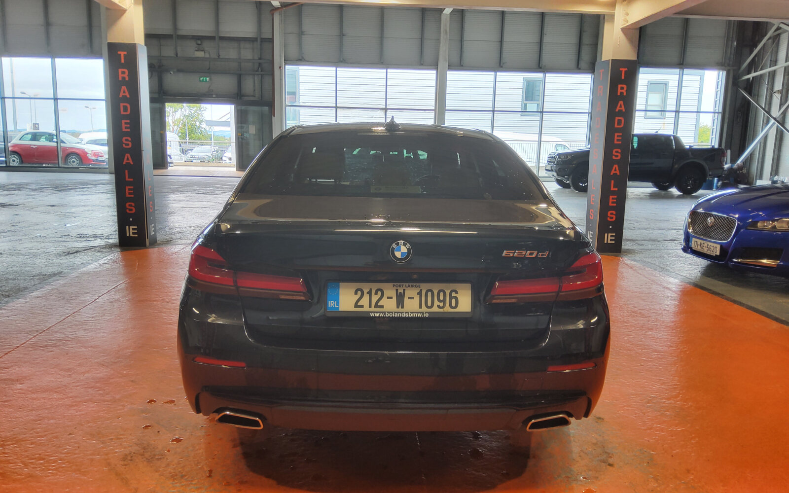 BMW 5-Series 520d SE (MHT)