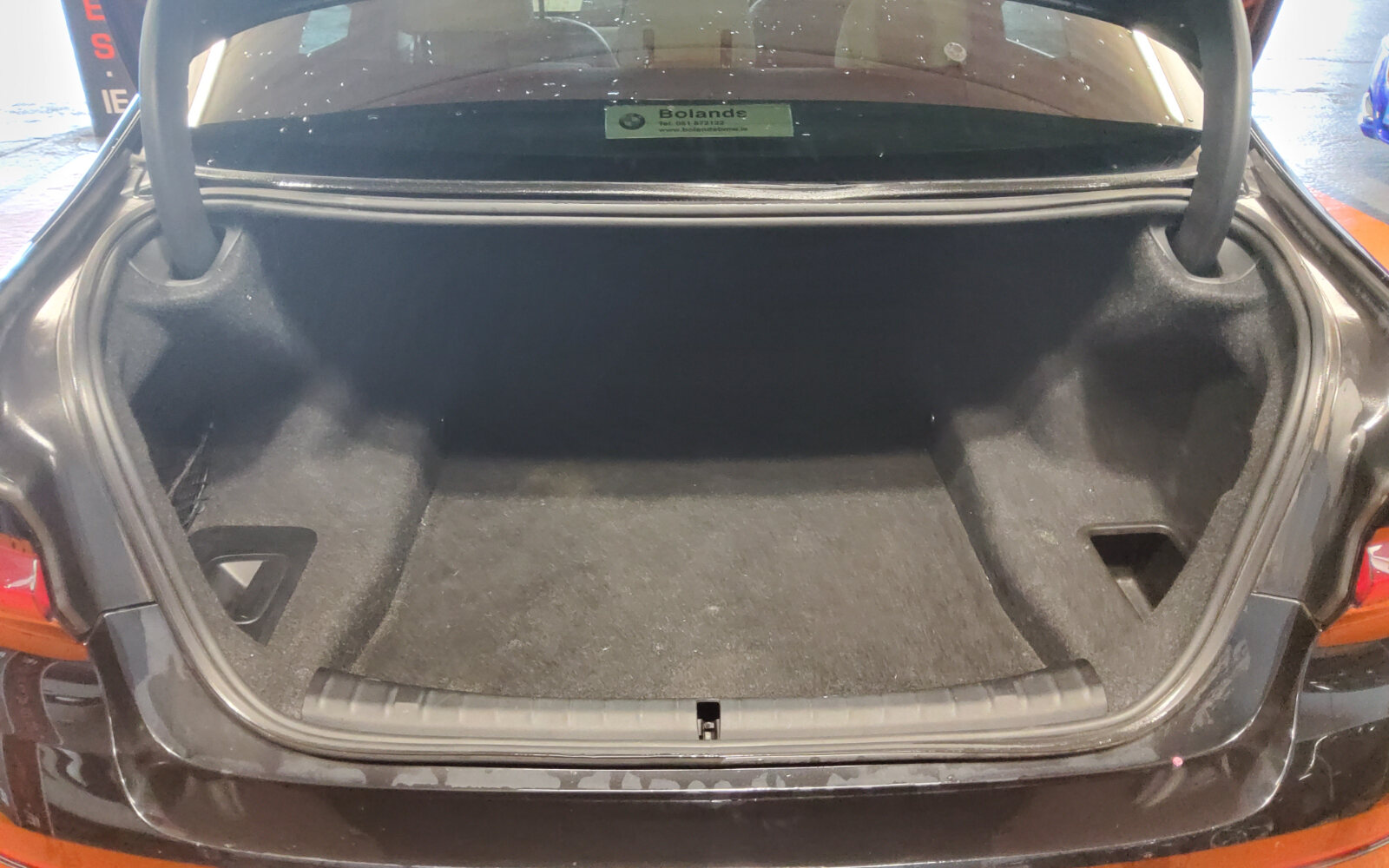 BMW 5-Series 520d SE (MHT)