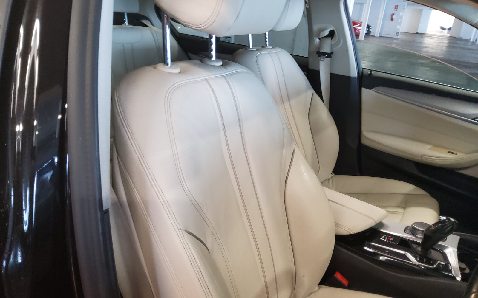 BMW 5-Series 520d SE (MHT)
