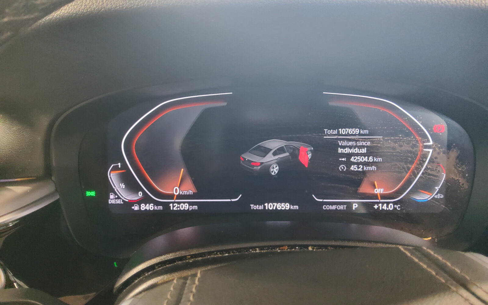 BMW 5-Series 520d SE (MHT)