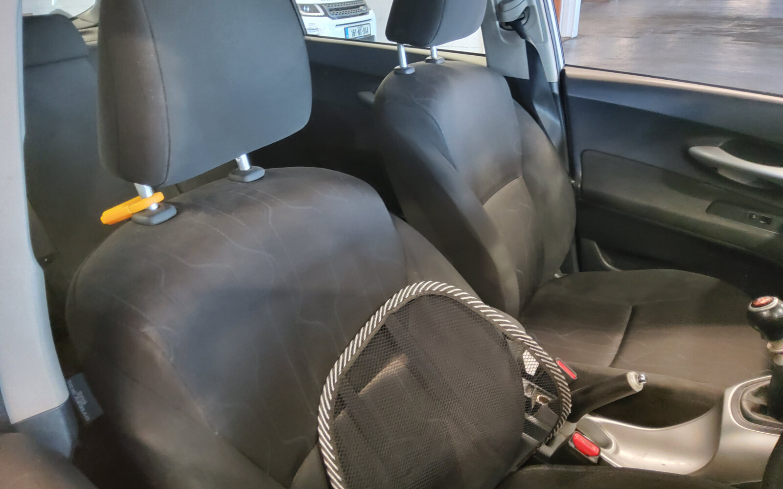 Toyota Auris 1.4 D-4D Aura