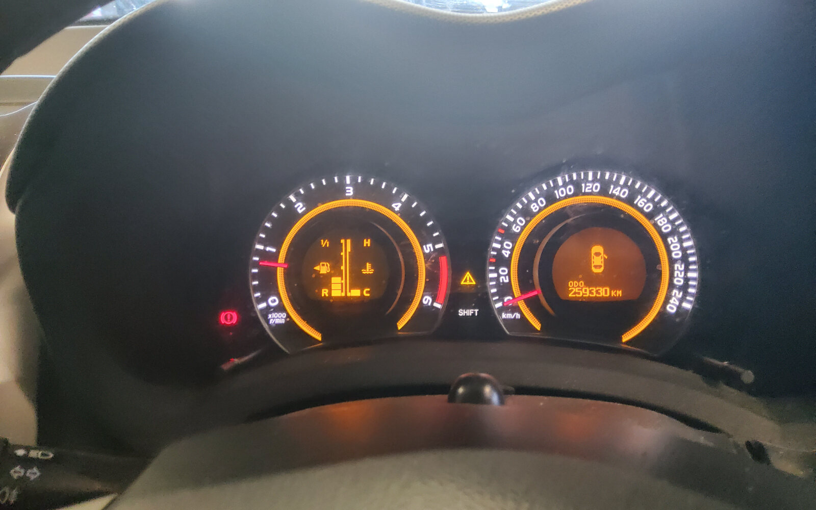 Toyota Auris 1.4 D-4D Aura