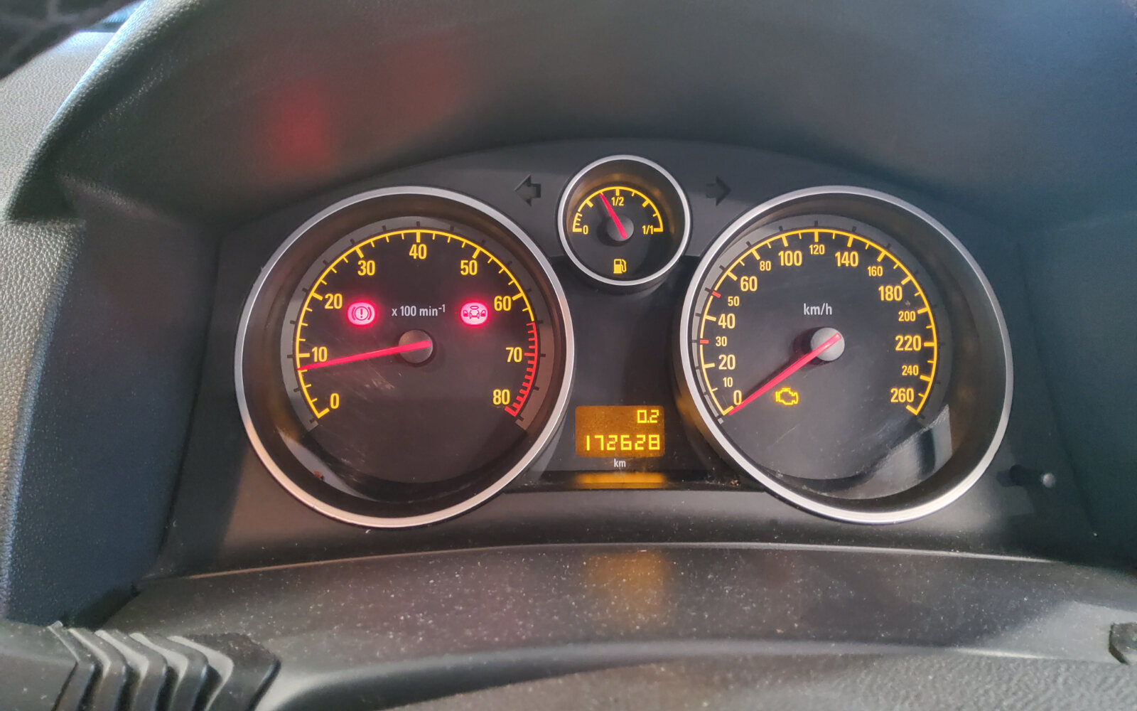 Opel Astra Club 1.6 VVT 5 Speed