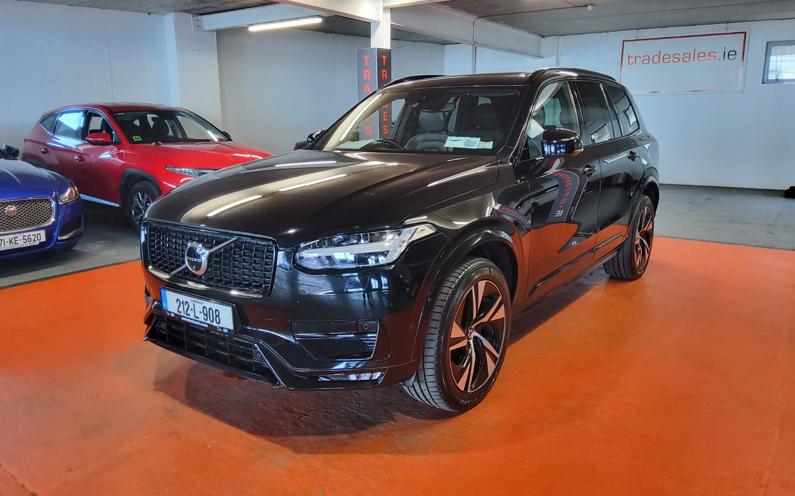 Volvo XC90 B5 MILD HYBRID (235hp) R-Design Auto AWD