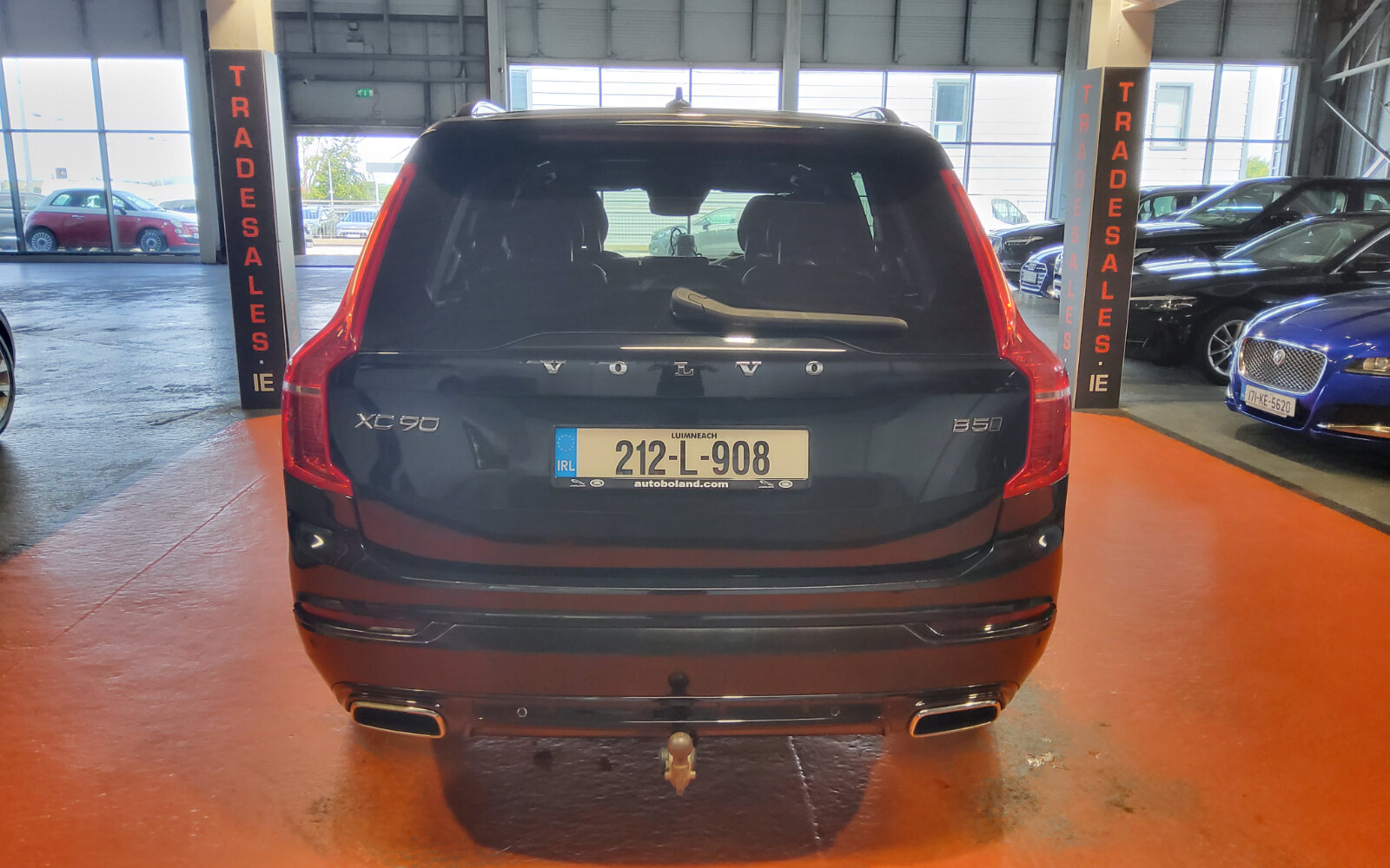 Volvo XC90 B5 MILD HYBRID (235hp) R-Design Auto AWD