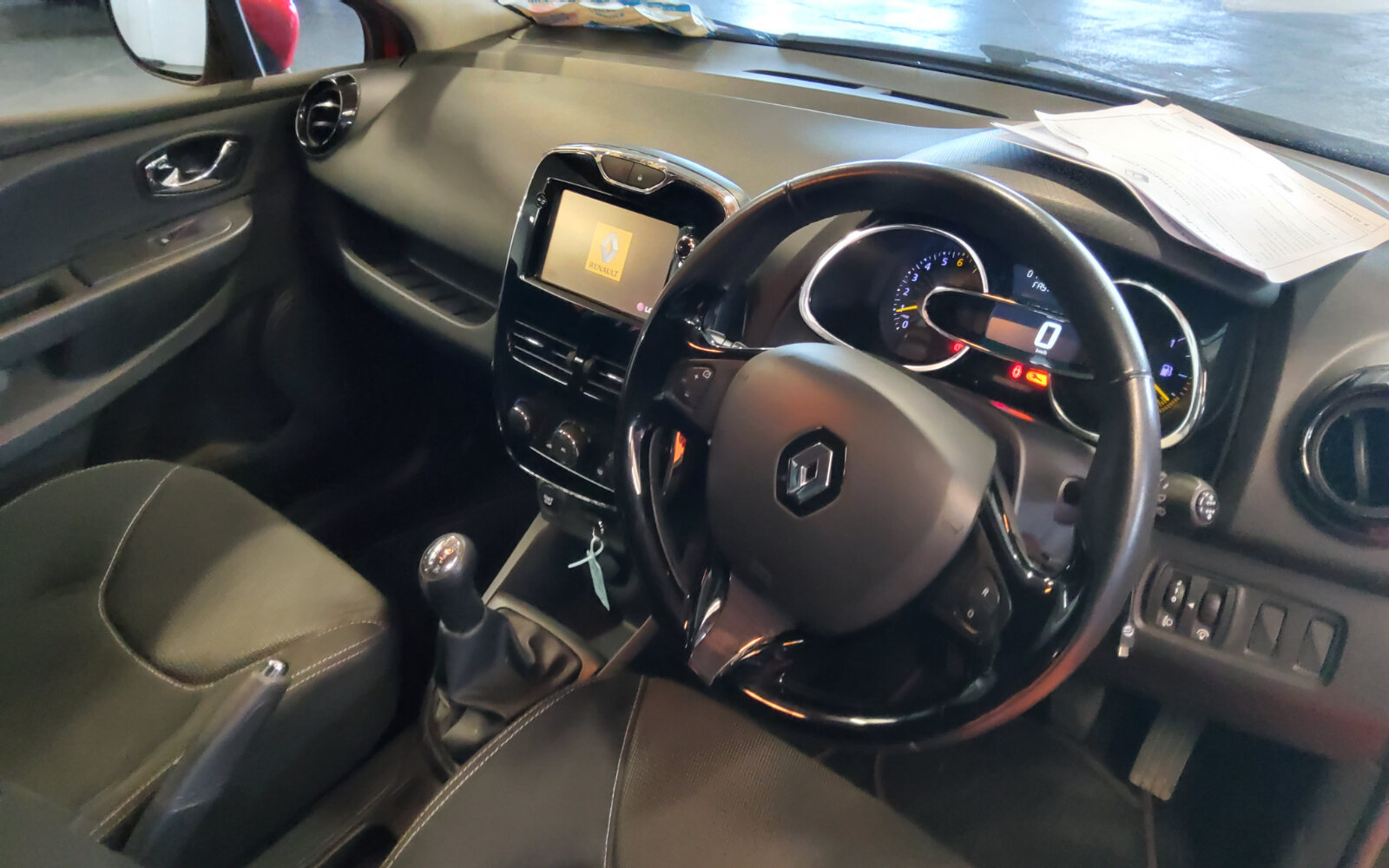 Renault Clio 1.2 16V 75 DYNAMIQUE
