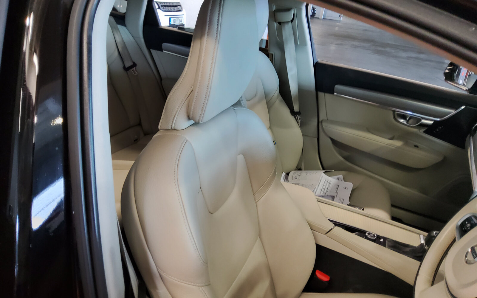 Volvo V90 D4 (190hp) Momentum Auto