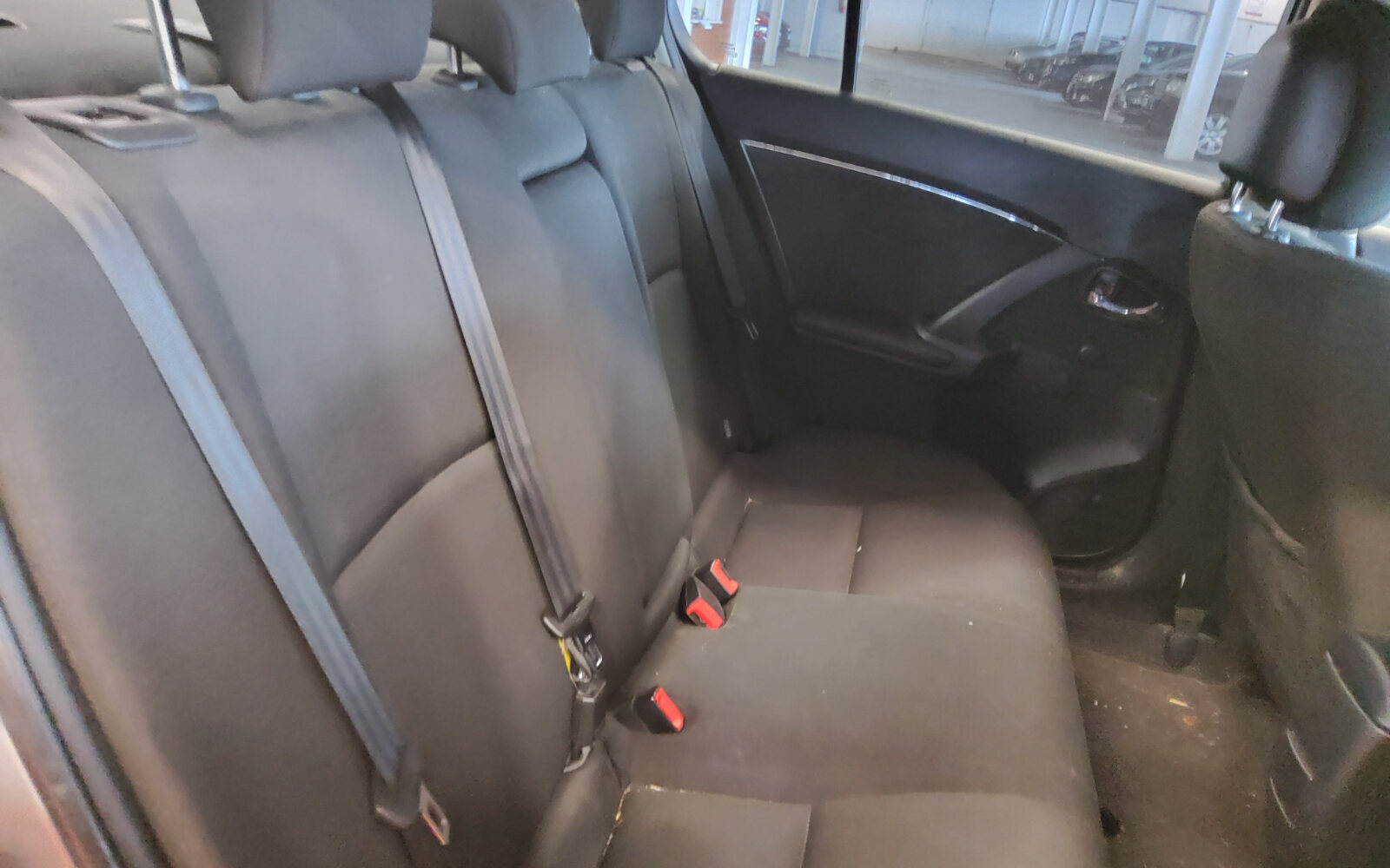 Toyota Avensis 2.0 D-4D DPF 125 BHP Terra