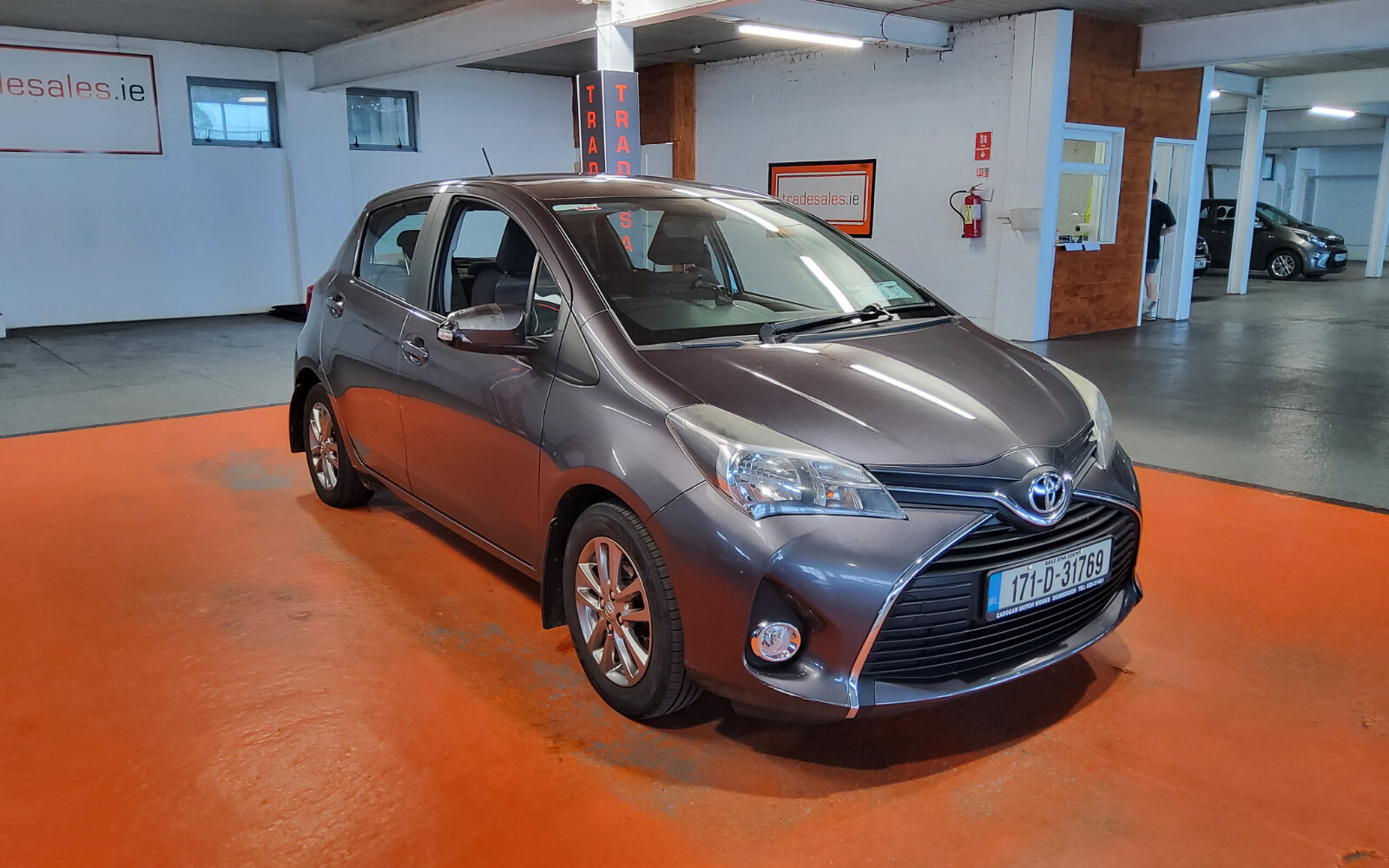 Toyota Yaris 1.0 VVT-i 5Dr Luna