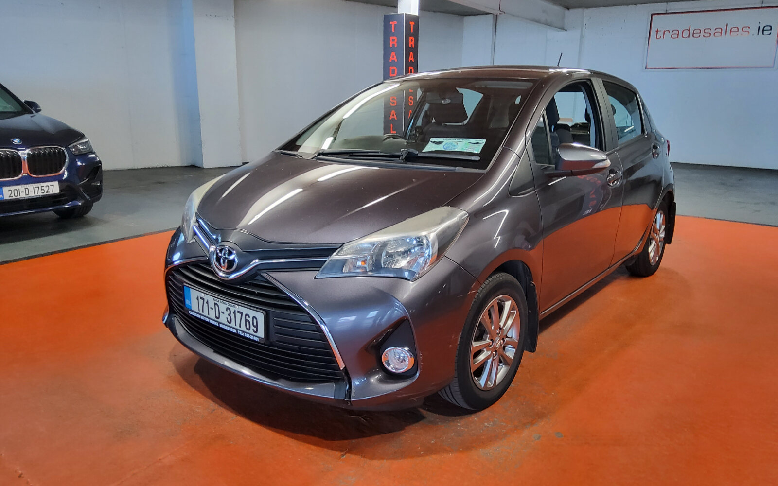 Toyota Yaris 1.0 VVT-i 5Dr Luna