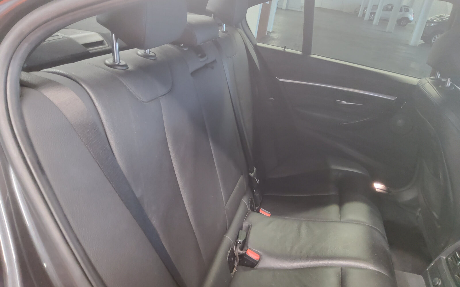 BMW 3-Series 330e M Sport