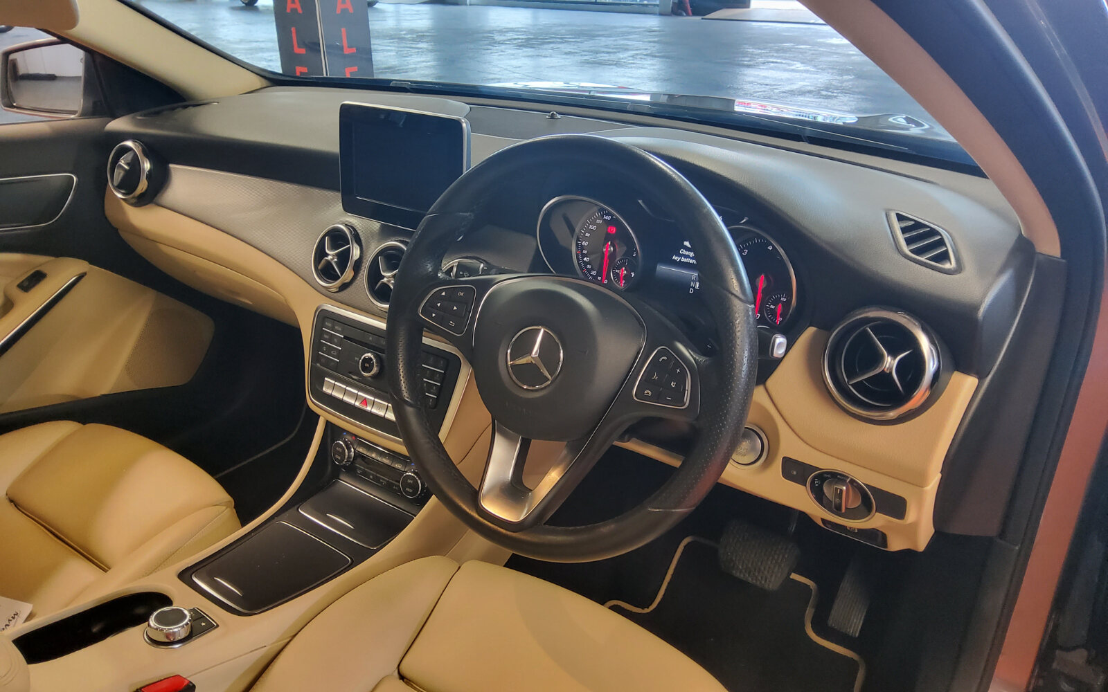 Mercedes-Benz GLA GLA 200 CDI URBAN AUTO
