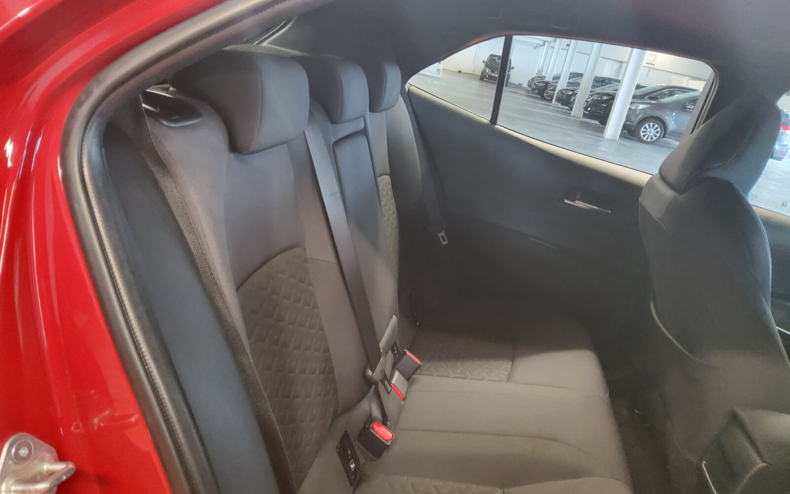 Toyota Corolla 1.8 Hybrid Luna Hatchback