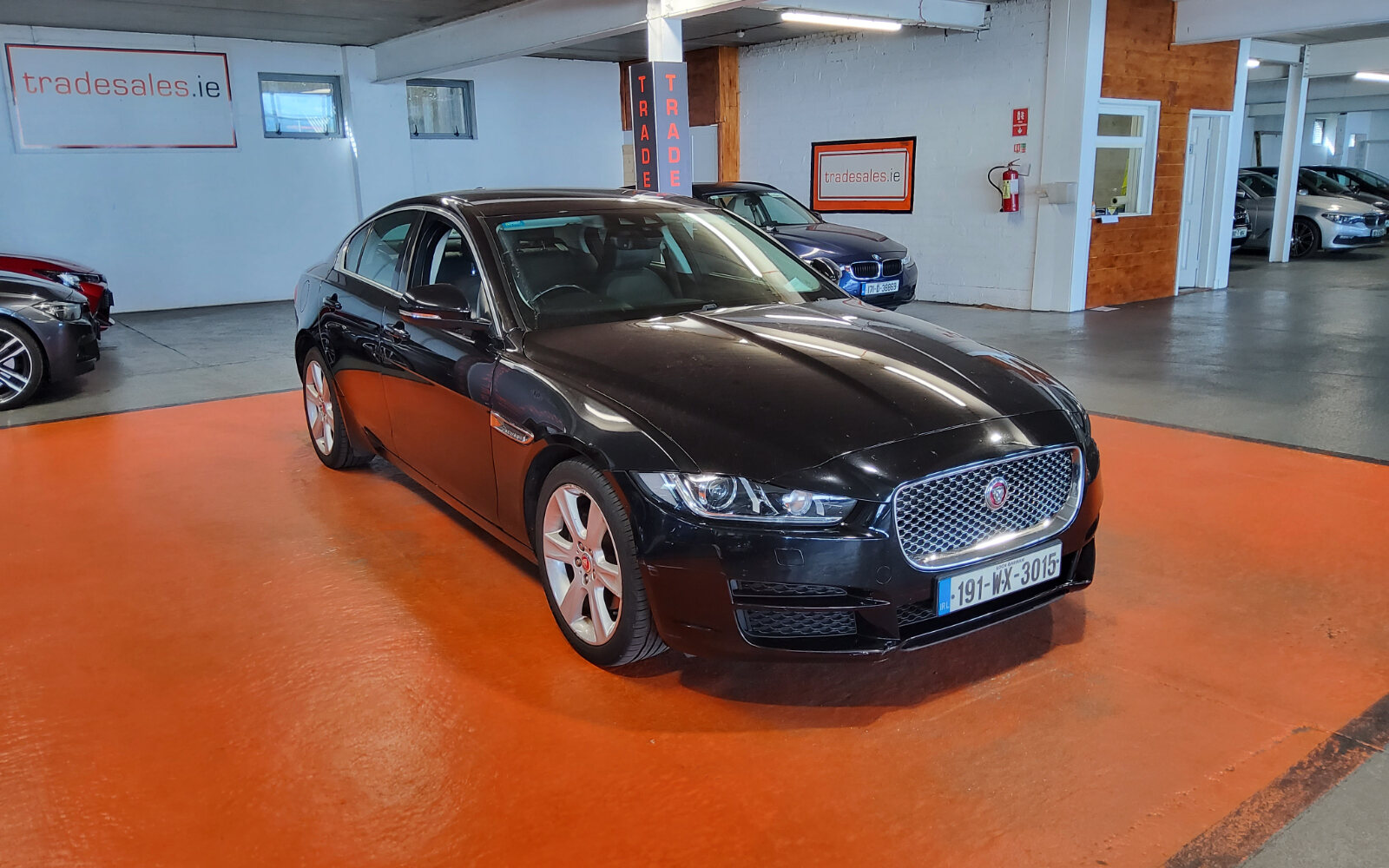 Jaguar XE 2.0D I4 180 PS RWD Auto Portfolio
