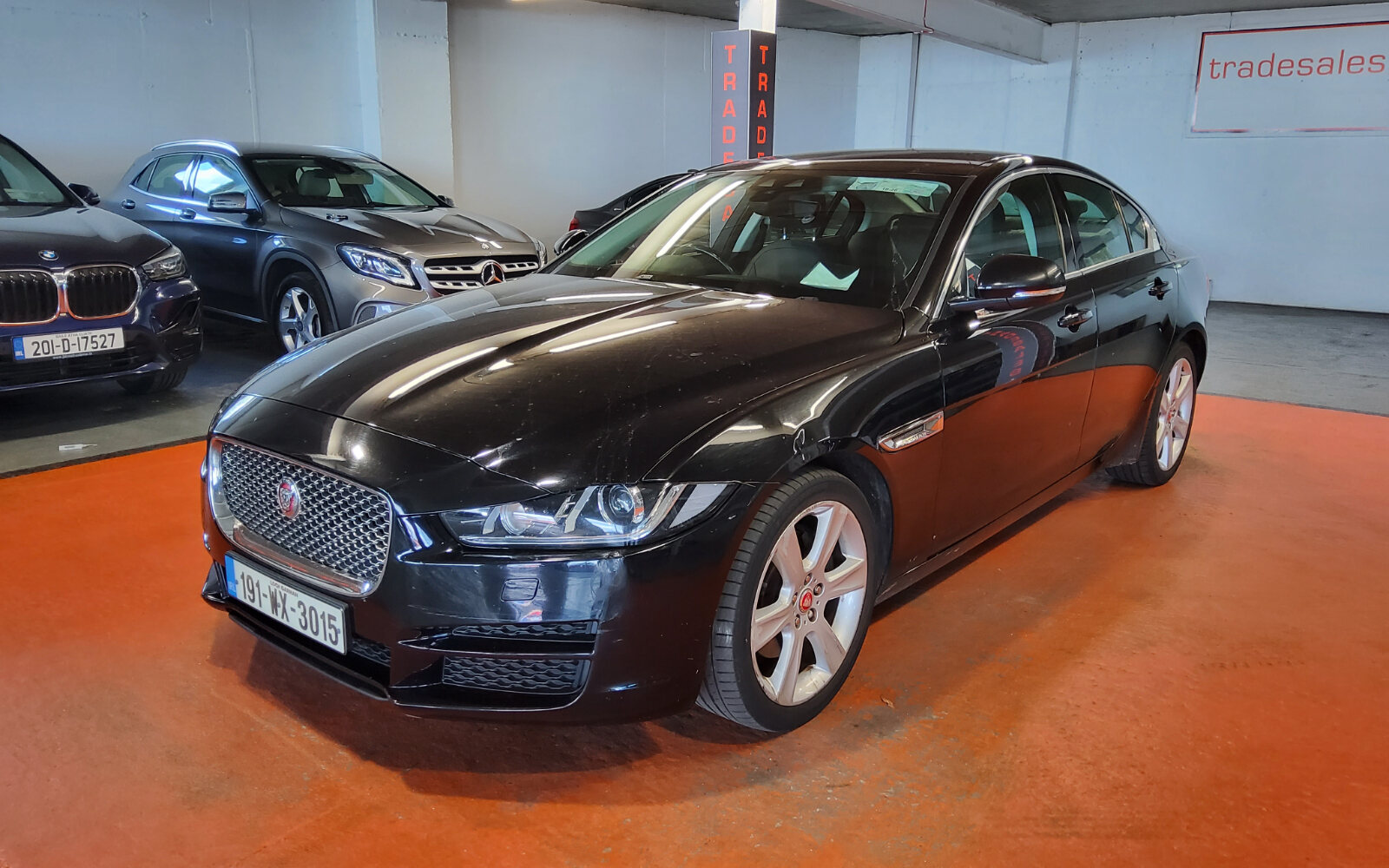 Jaguar XE 2.0D I4 180 PS RWD Auto Portfolio