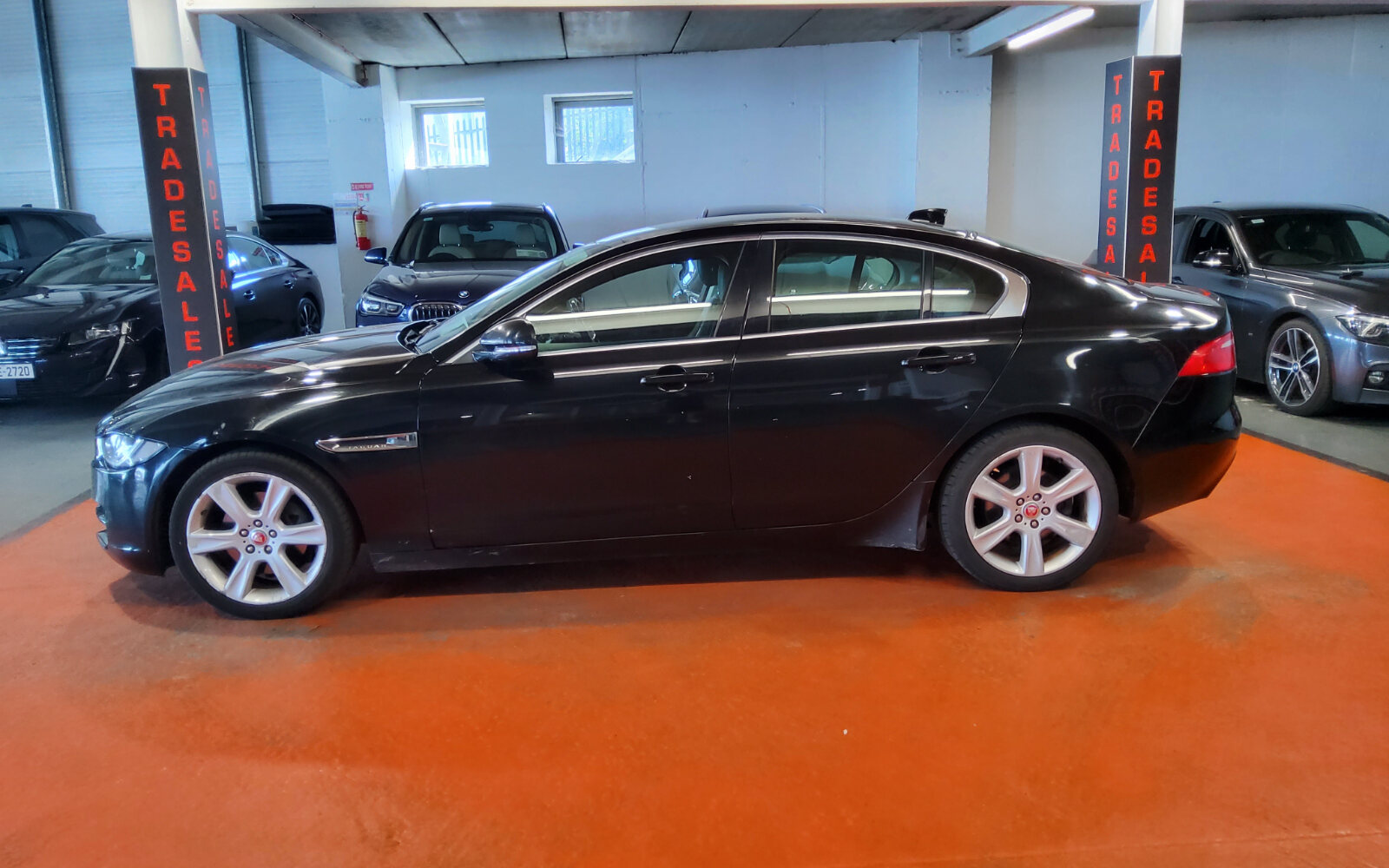Jaguar XE 2.0D I4 180 PS RWD Auto Portfolio