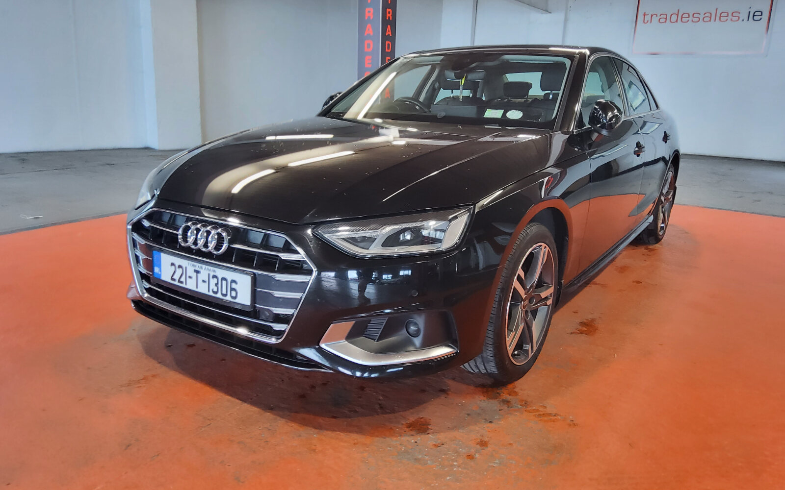Audi A4 30 TDI 136HP S Tronic SE