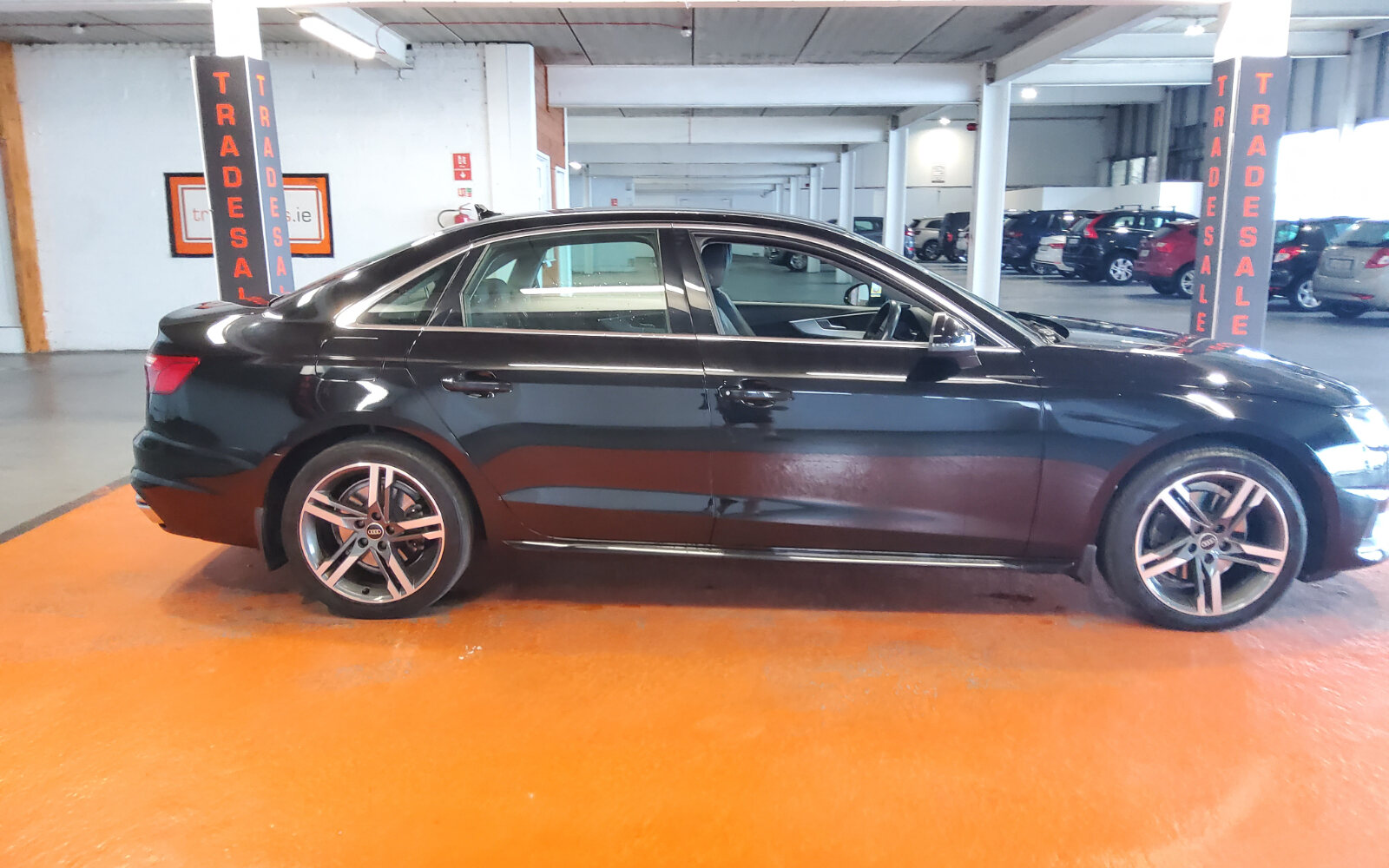Audi A4 30 TDI 136HP S Tronic SE