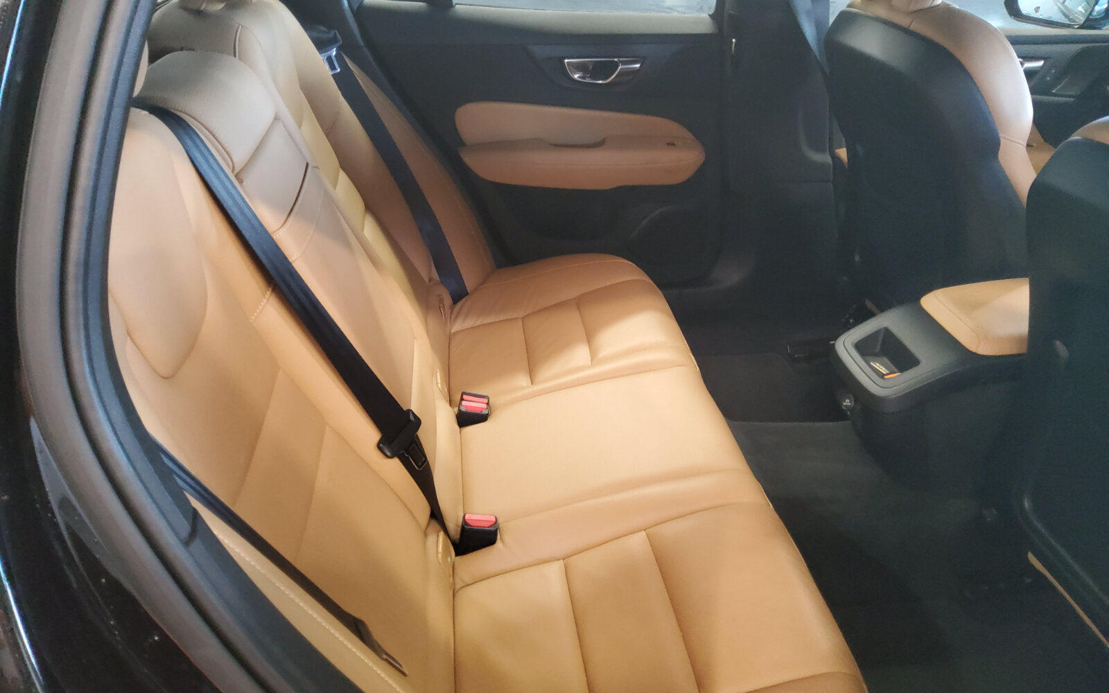 Volvo V60 D3 (150hp) Momentum Auto