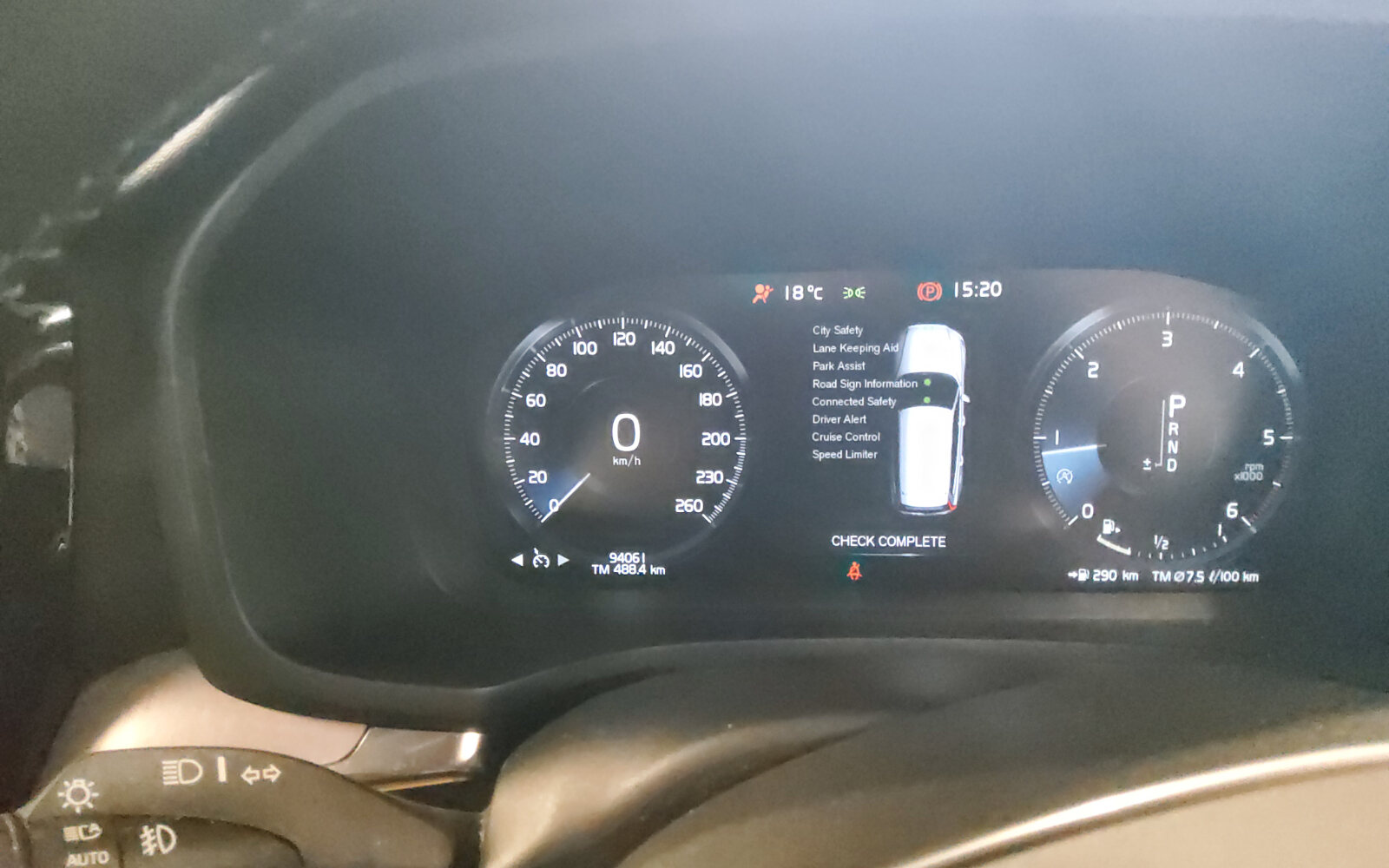Volvo V60 D3 (150hp) Momentum Auto