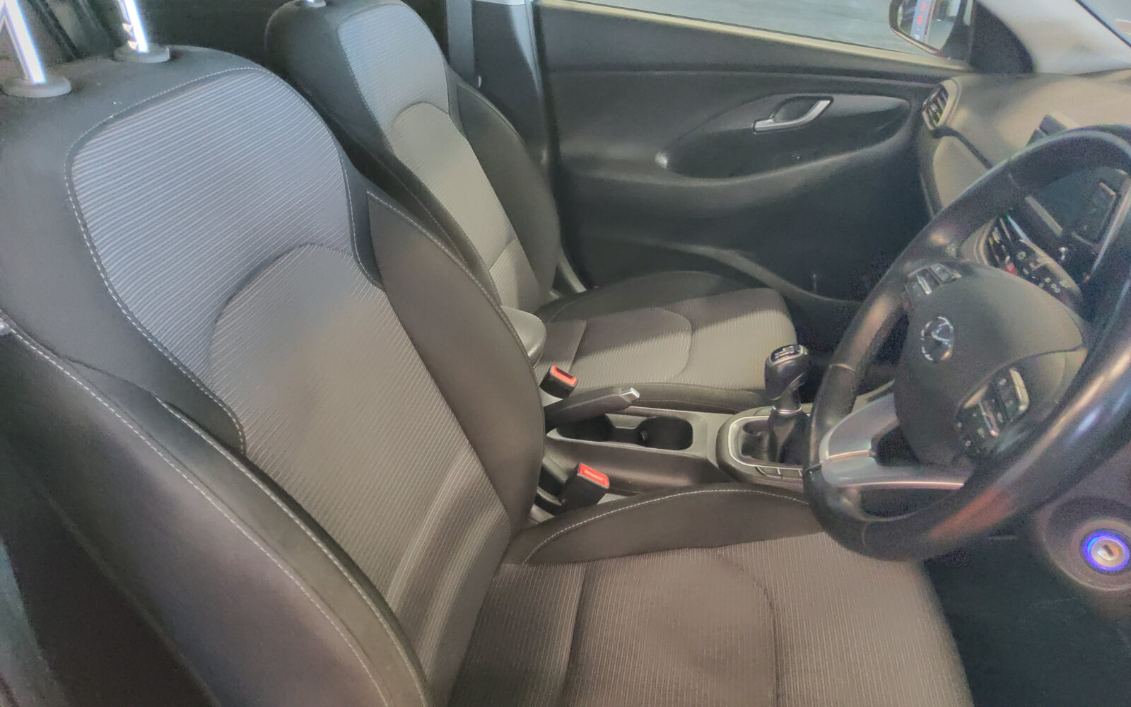 Hyundai i30 1.6 Diesel Deluxe