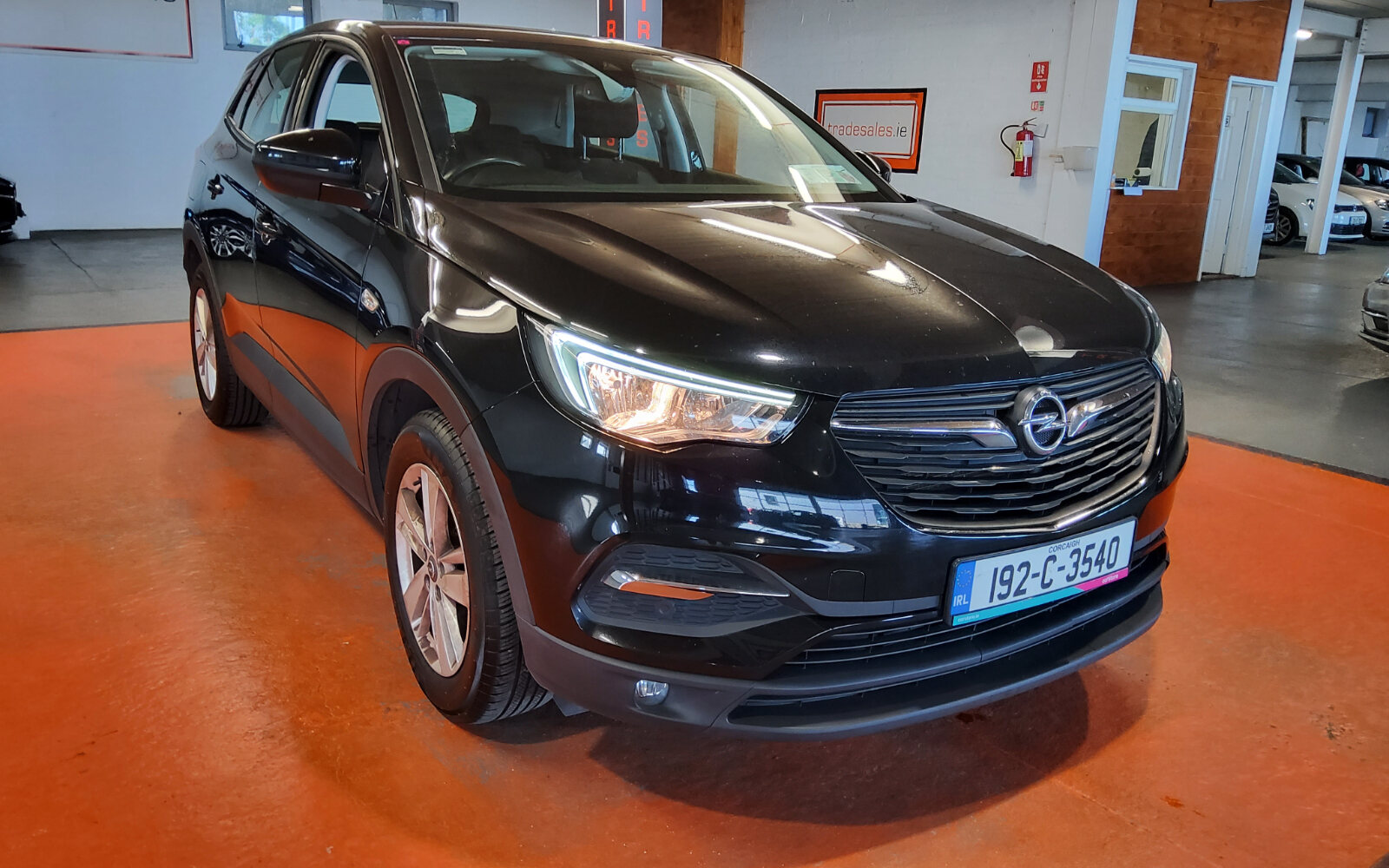 Opel Grandland X SC 1.2i 130PS 6 Speed