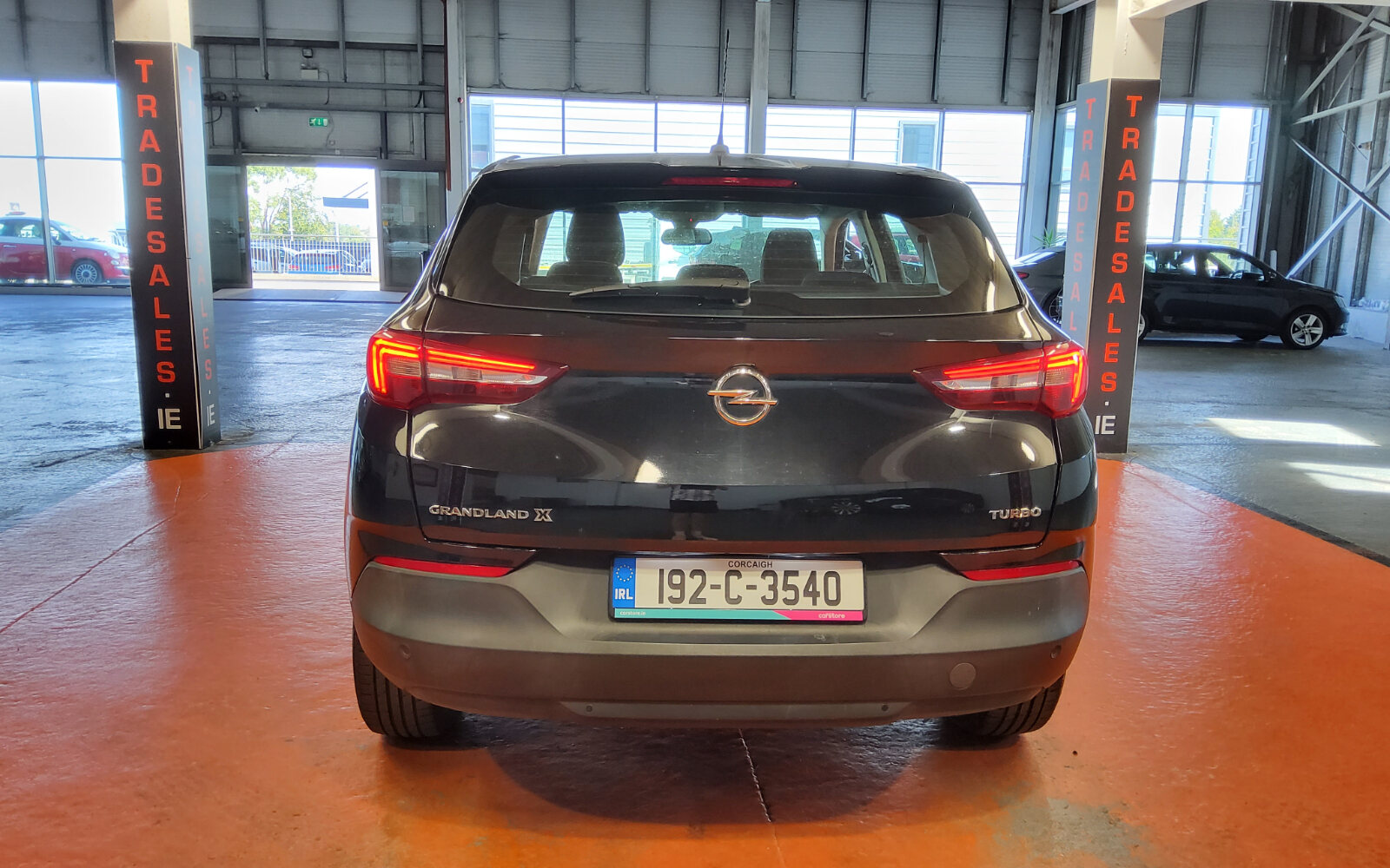 Opel Grandland X SC 1.2i 130PS 6 Speed