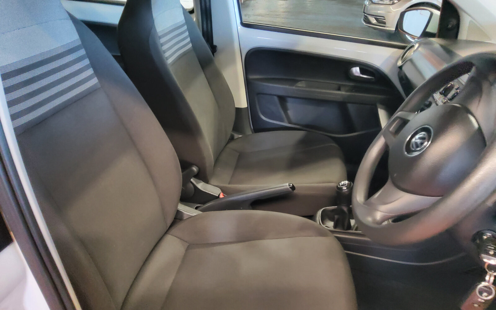 Volkswagen up! 1.0 75BHP MOVE UP