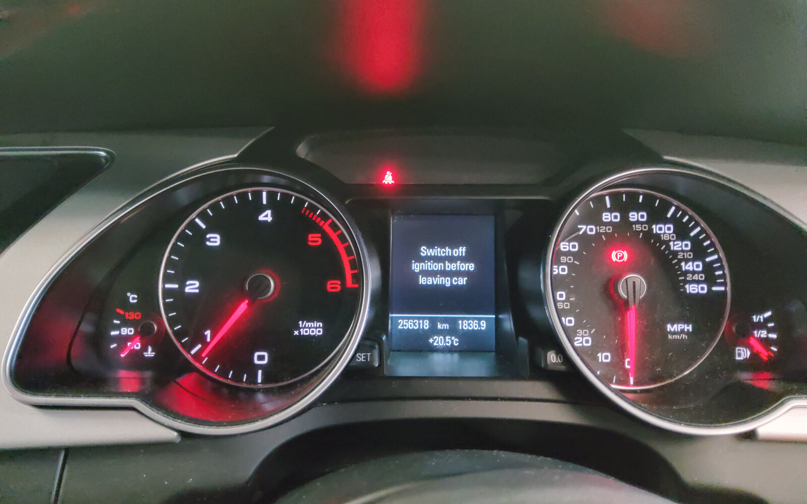 Audi A5 2.0TDI 190HP S-Line