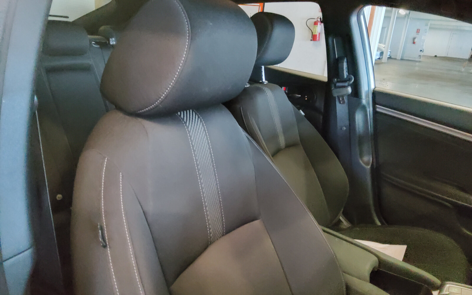 Honda Civic 1.6 i-DTEC Smart 9AT