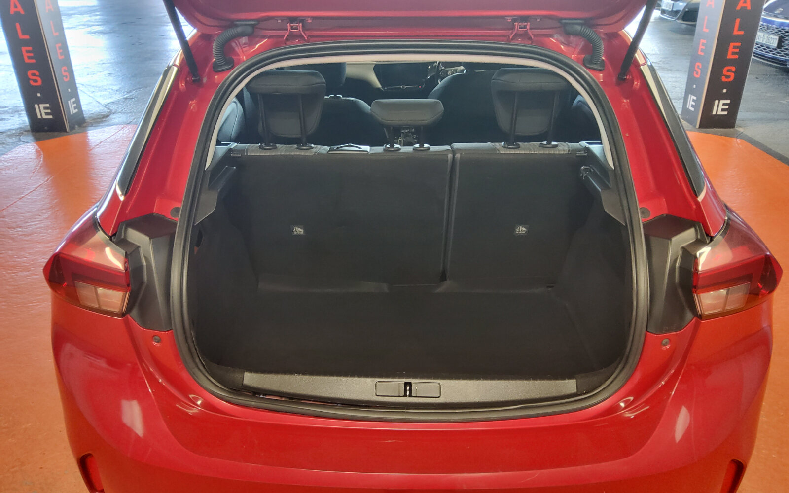 Opel Corsa SC 1.2i (75PS) S/S 5 Speed