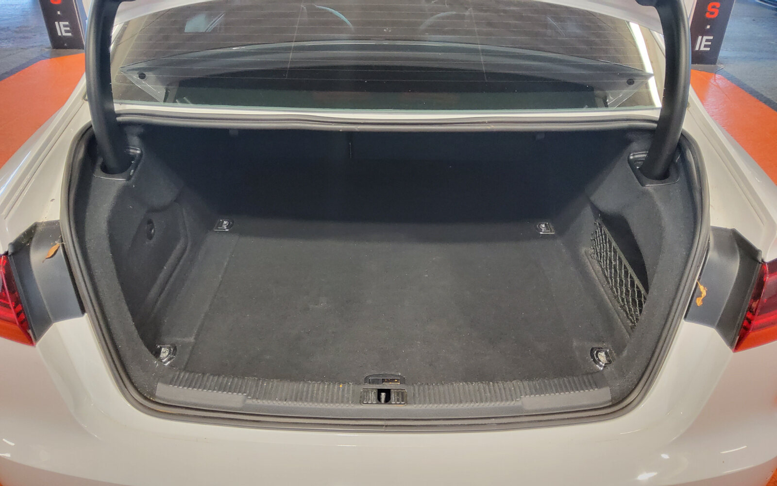 Audi A6 2.0TDI 150 Ultra S Line