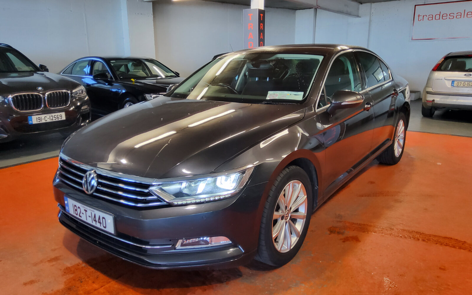 Volkswagen Passat 2.0 TDI 150HP 18&quot; wheels Highline