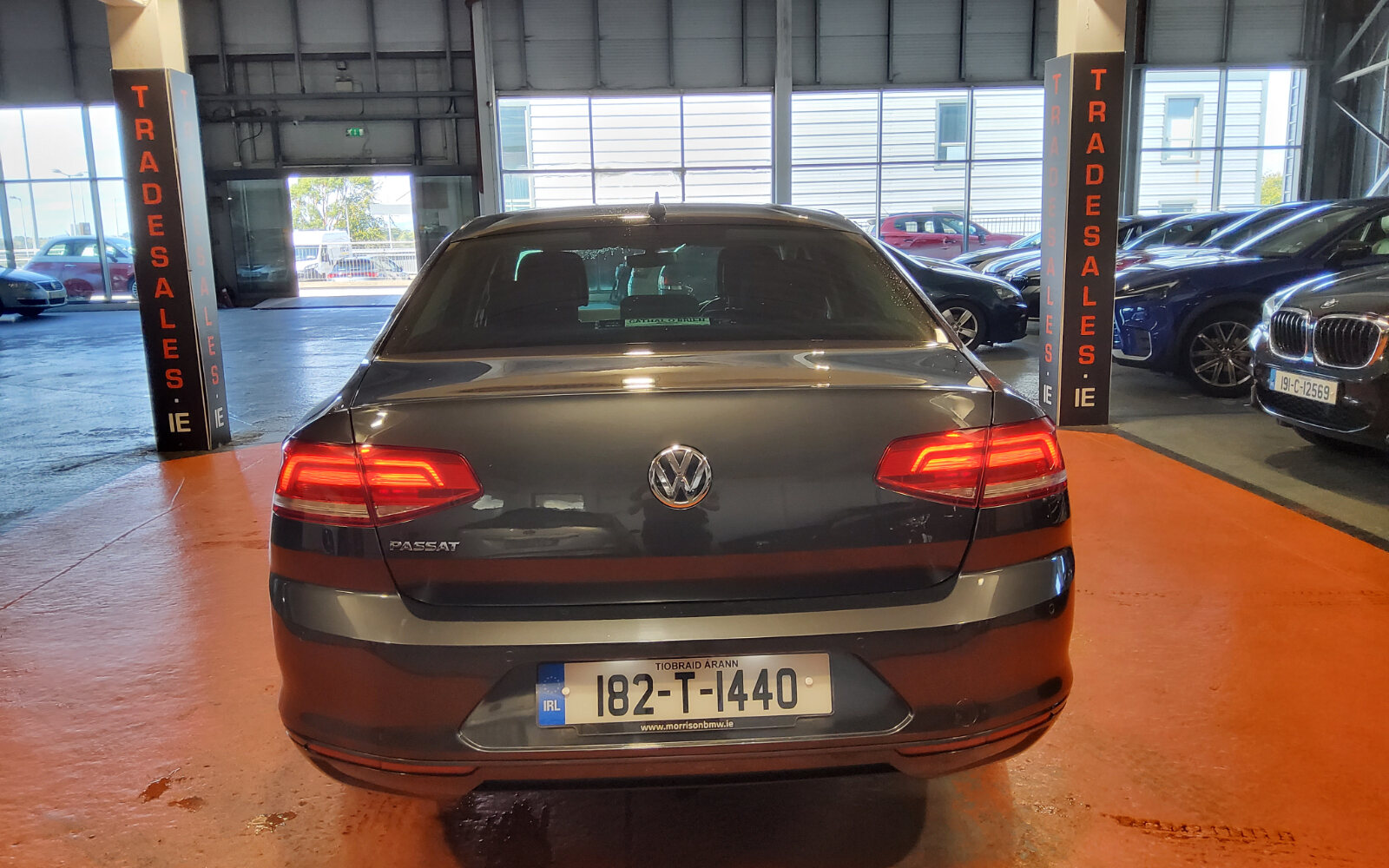 Volkswagen Passat 2.0 TDI 150HP 18&quot; wheels Highline