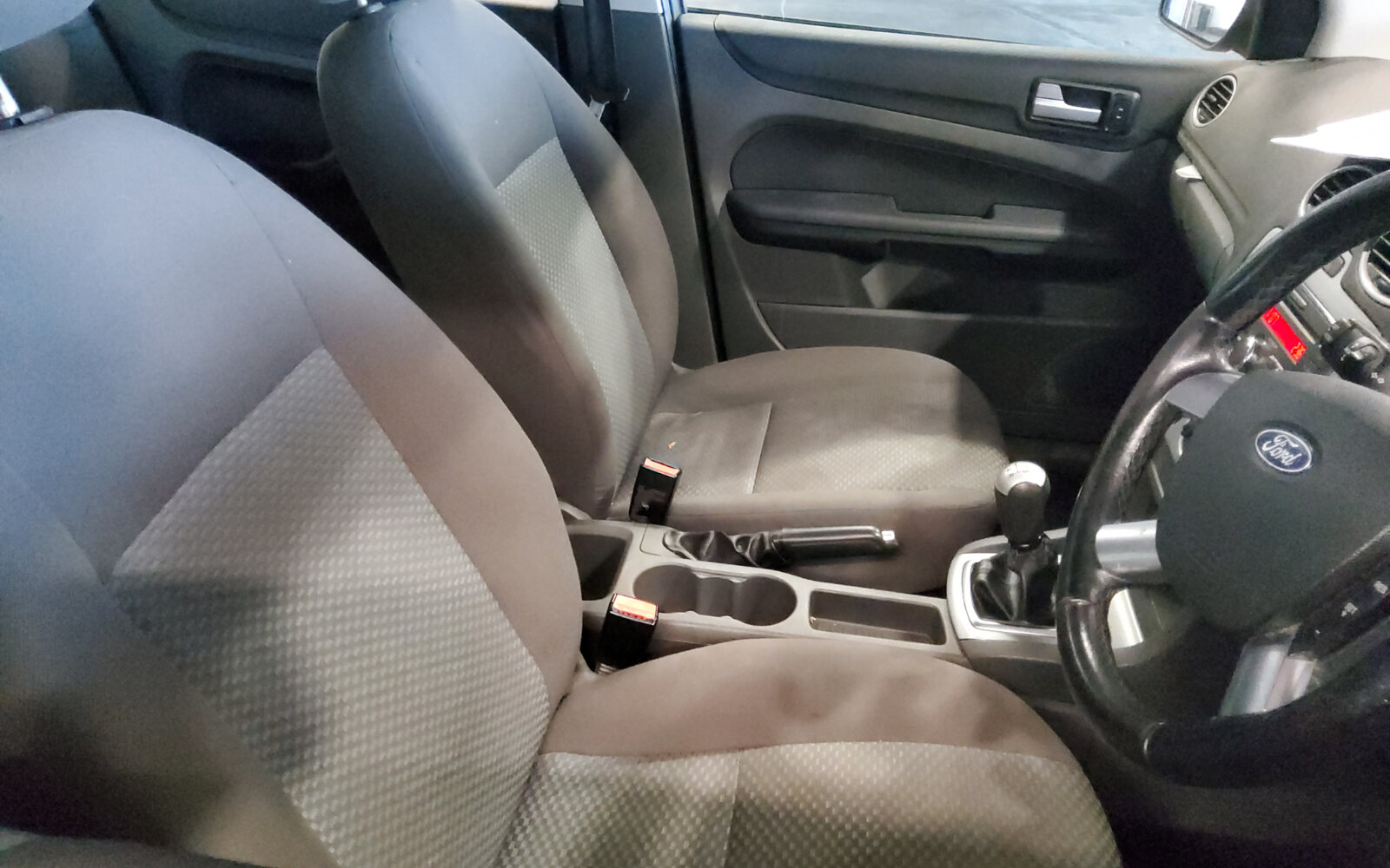Ford Focus 1.4i Style