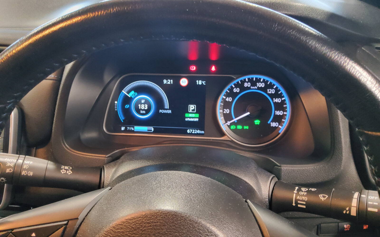 Nissan Leaf Leaf SV 40 kWh