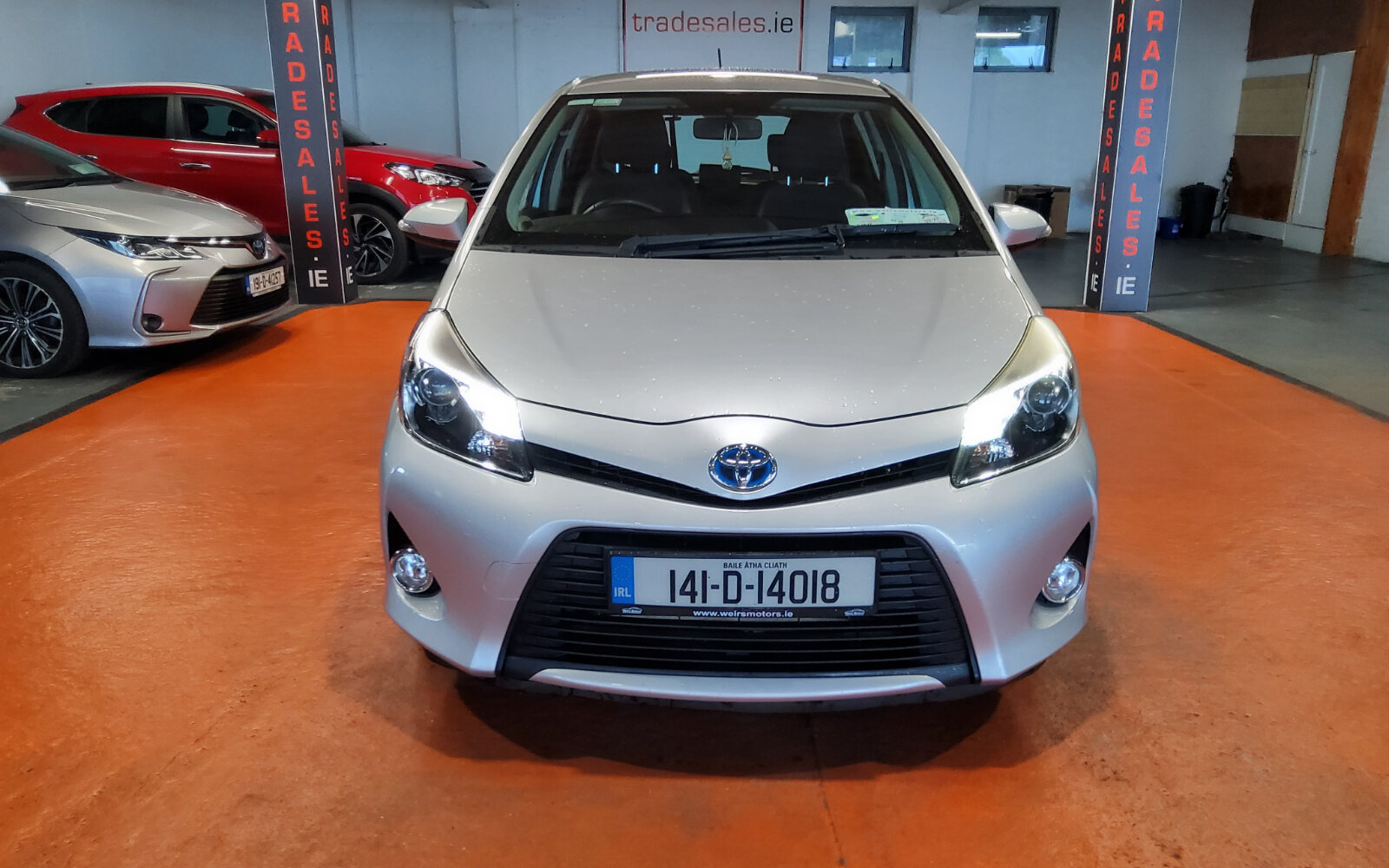 Toyota Yaris Hybrid Luxury