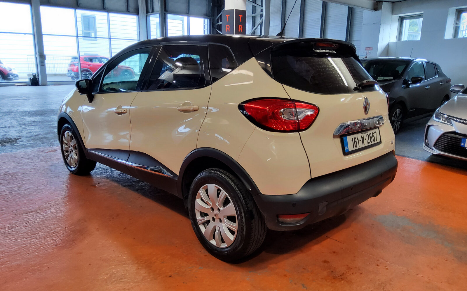 Renault Captur dCi 90 S&S INTENSE