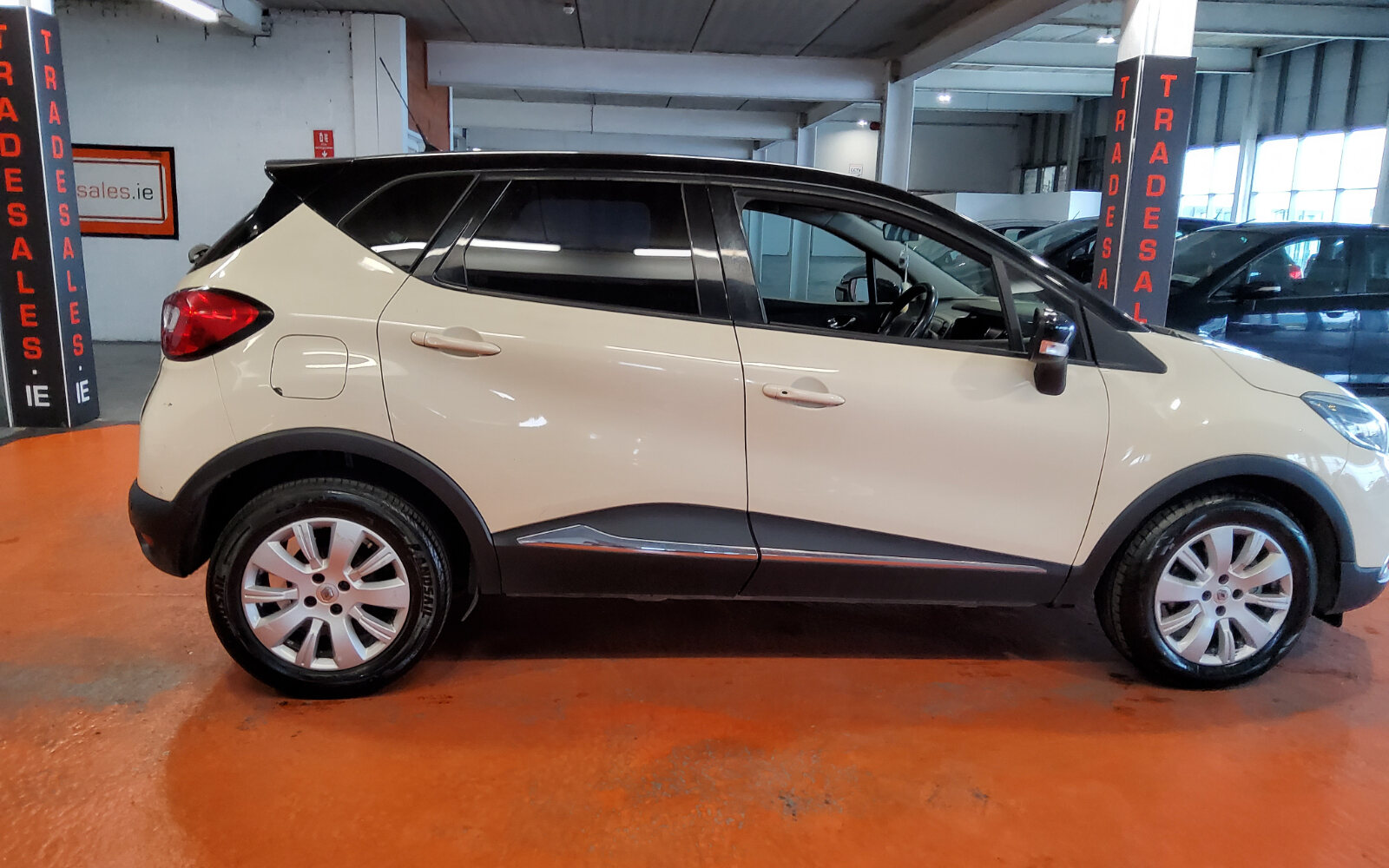 Renault Captur dCi 90 S&S INTENSE
