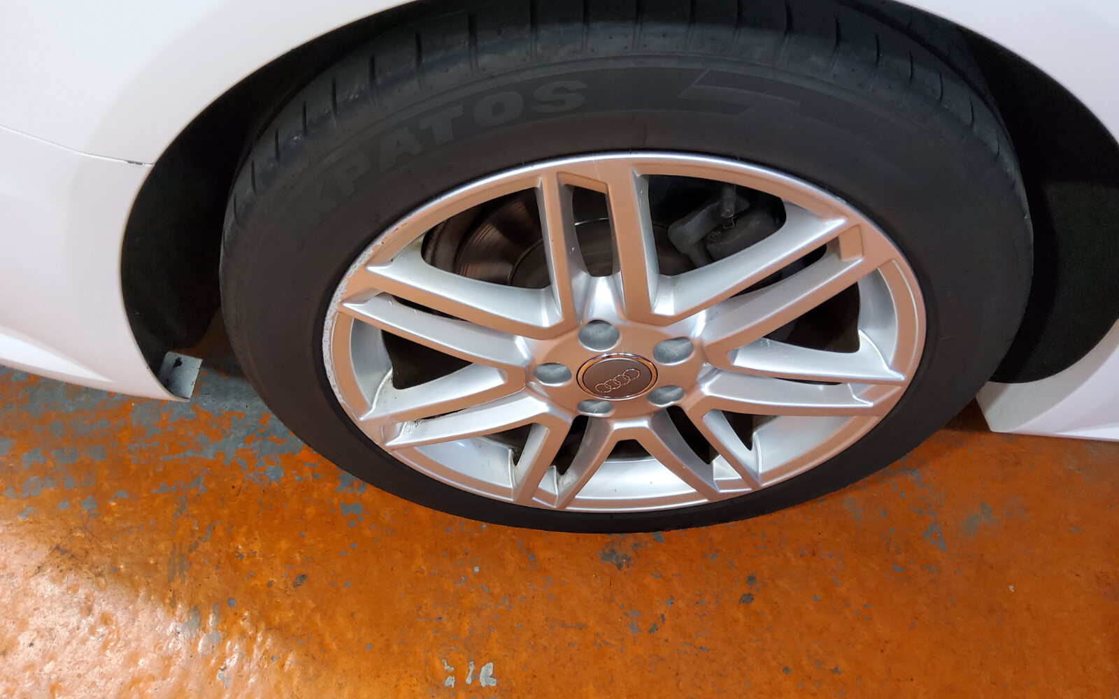 Audi A6 2.0TDI 150 Ultra S Line