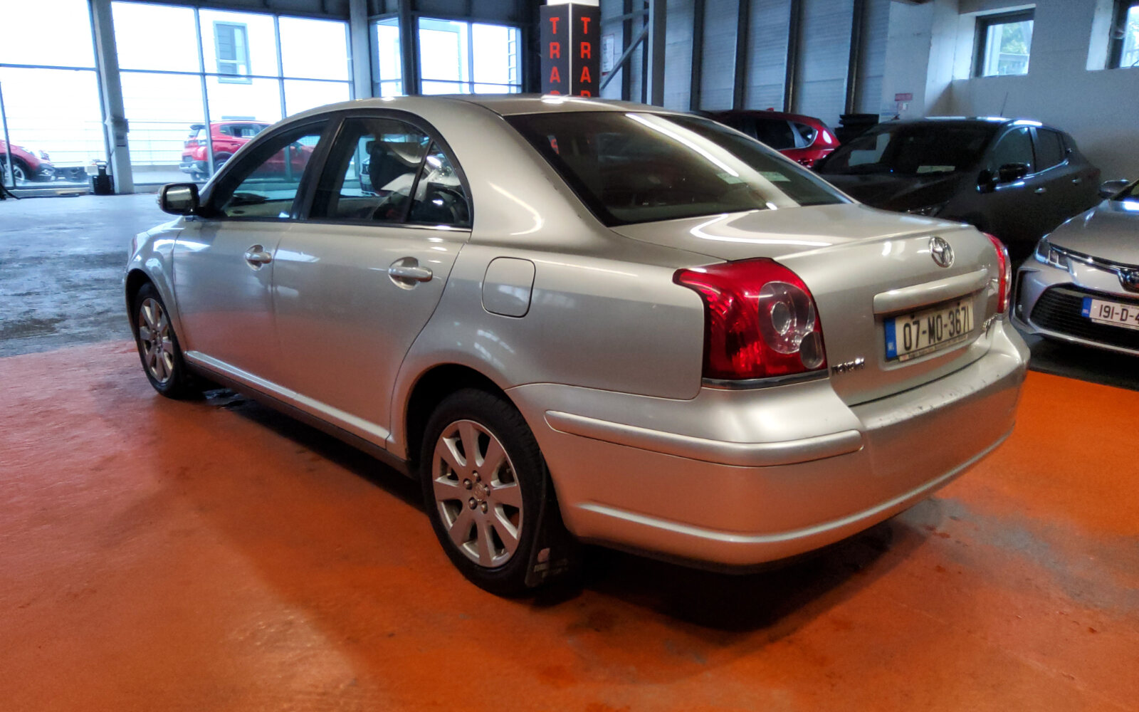 Toyota Avensis 1.6 VVT-i Aura