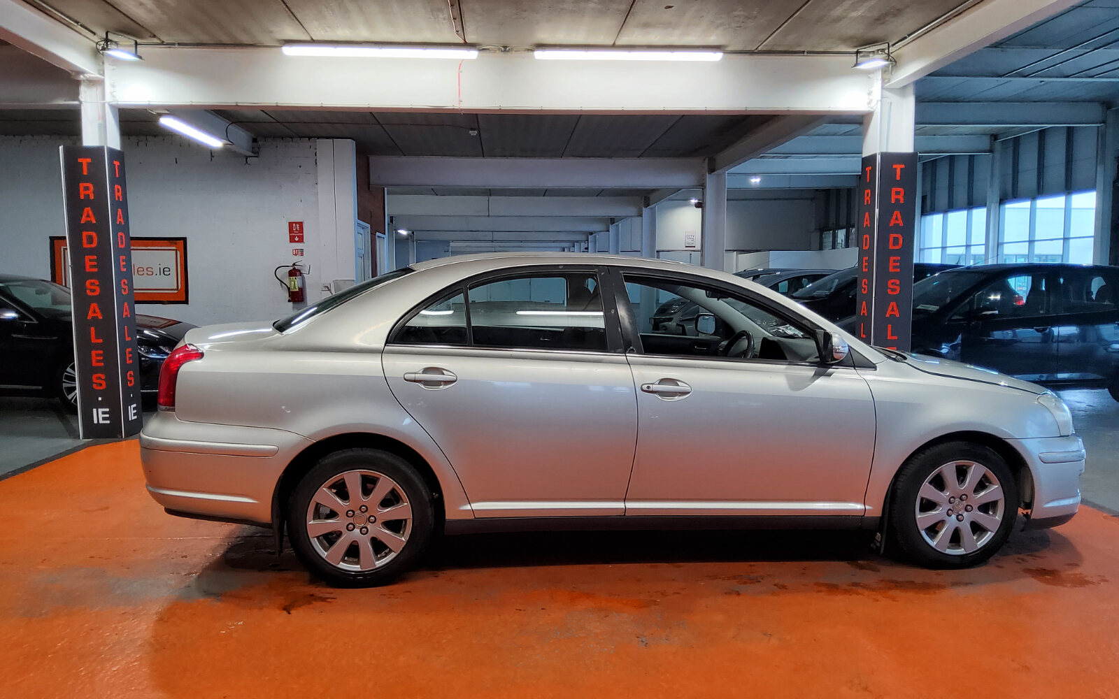 Toyota Avensis 1.6 VVT-i Aura