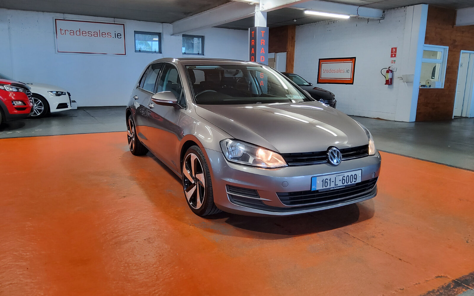 Volkswagen Golf 1.6 TDI 5DR 110HP BlueMotion