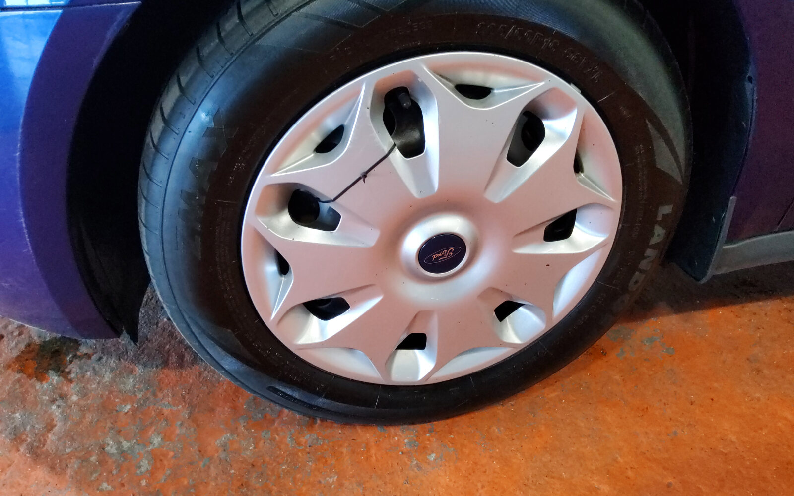 Ford Tourneo Connect 1.5 100PS LWB Titanium Auto
