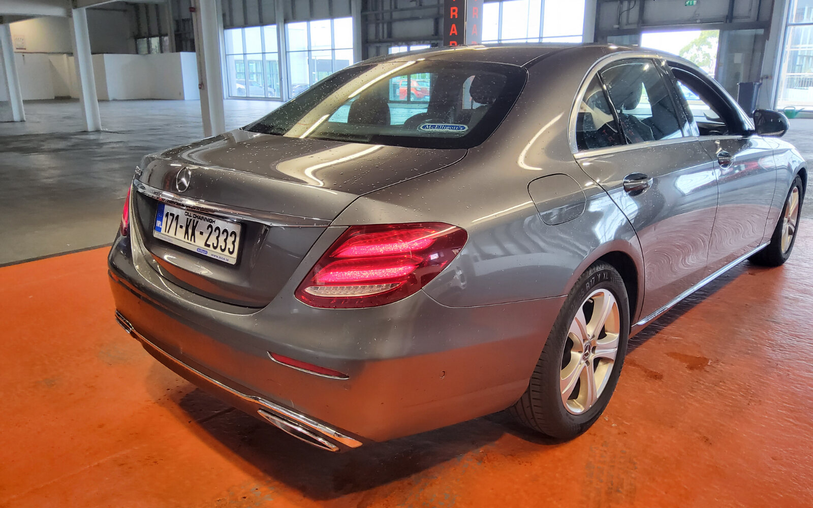 Mercedes-Benz E-Class E 220 D AVANTGARDE A/T