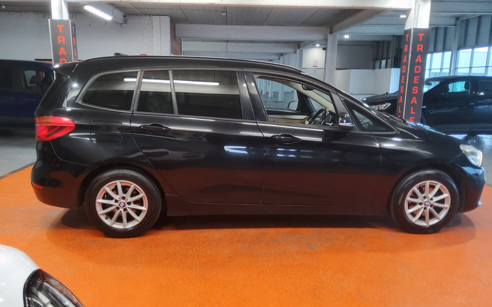 BMW 2-Series 216d SE