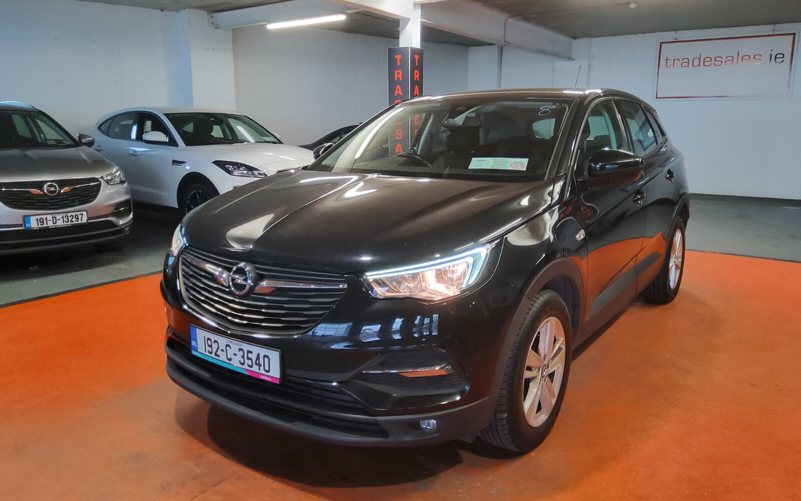 Opel Grandland X SC 1.2i 130PS 6 Speed