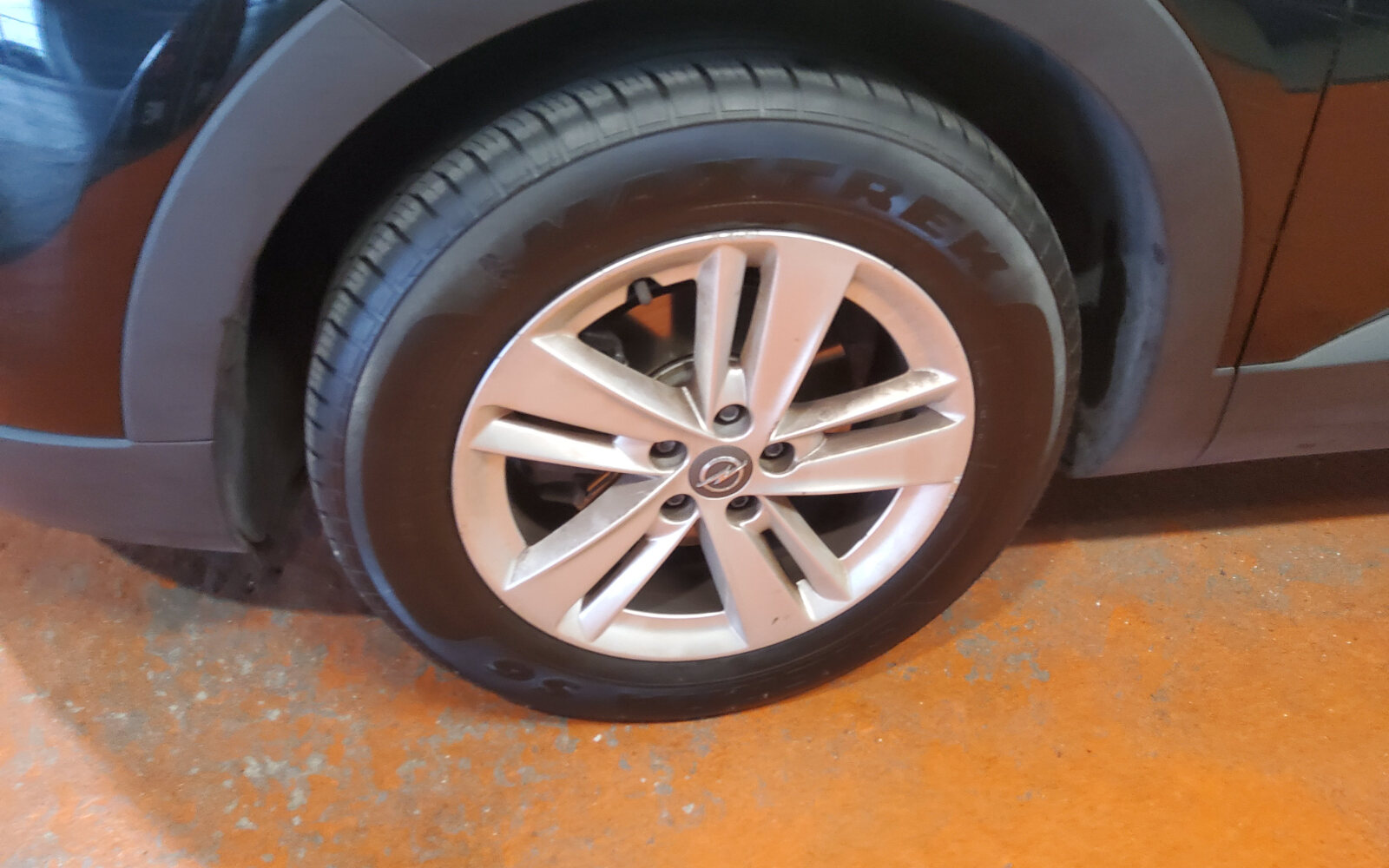 Opel Grandland X SC 1.2i 130PS 6 Speed